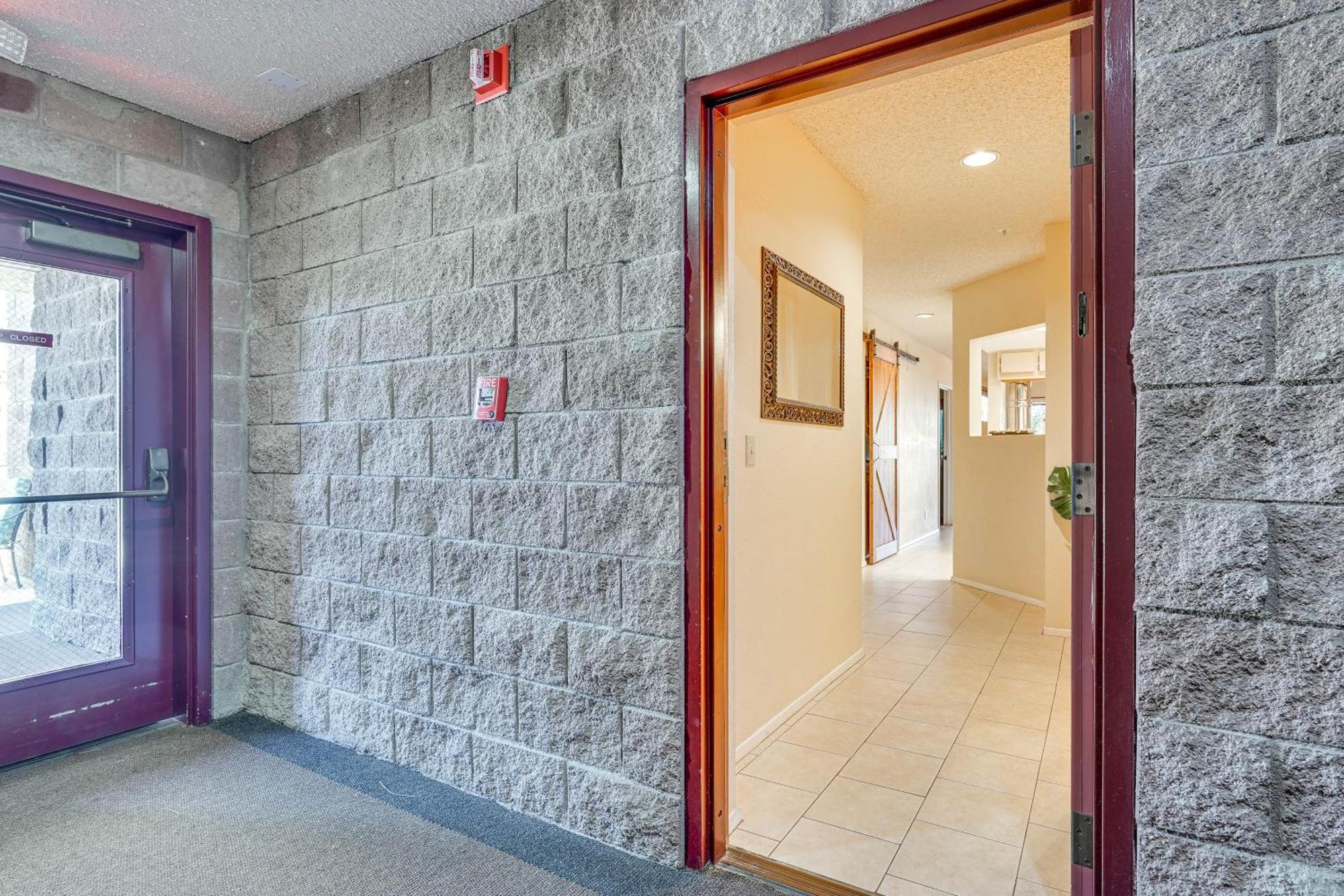 Queens Bay Resort Condo Walk To Golf, Pool, Beach Lake Havasu City Exterior photo